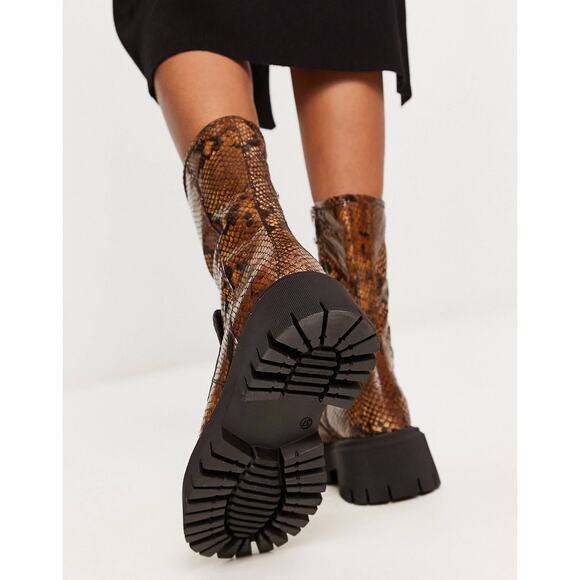 Free People Madison Leather Platform Loafer Boots in Golden Snake Size 7.5 - Picture 2 of 12